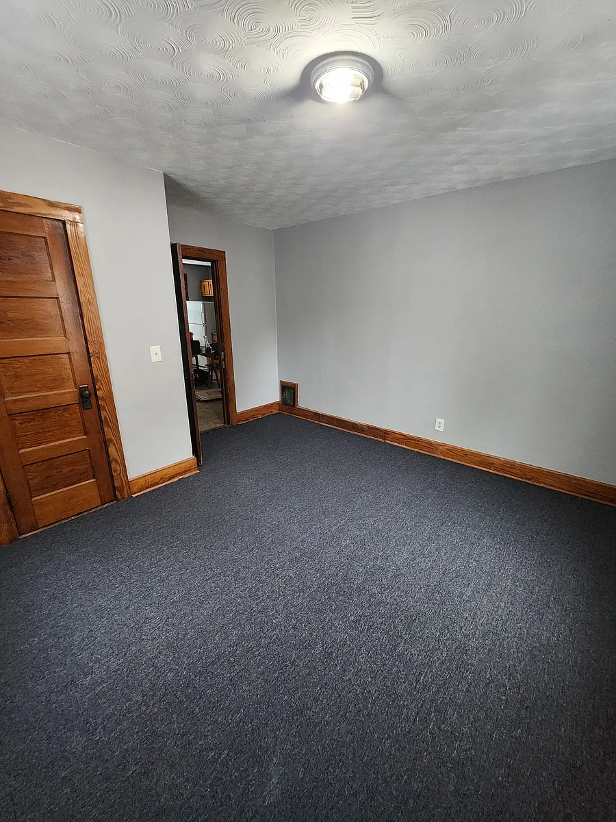 Building Photo - 44 Carlson St #2