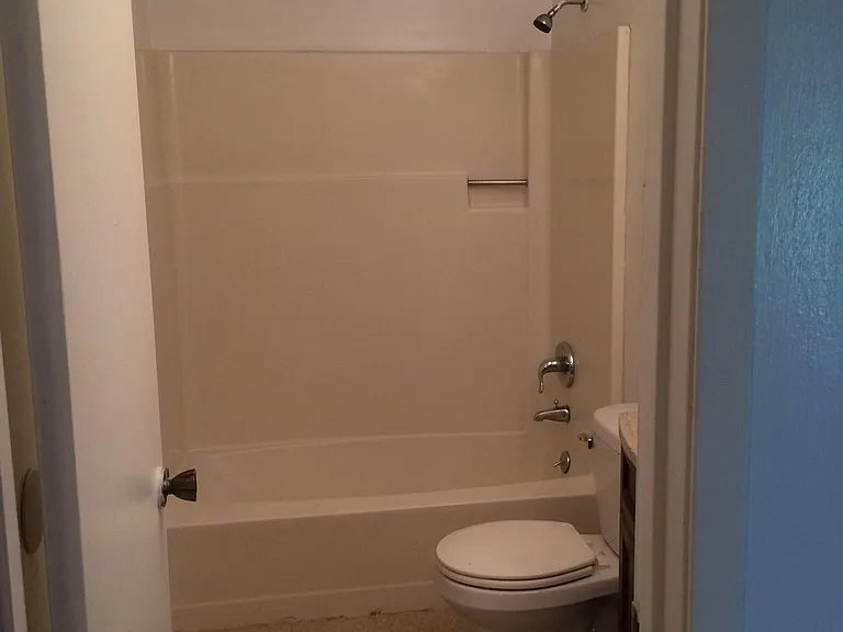 824 Patty Dr — Photo 5