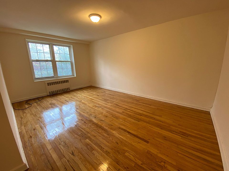 1st image of 139-9 84th Dr #309