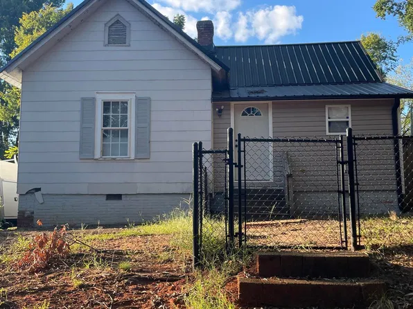 20 1st St, Greenville, SC 29611