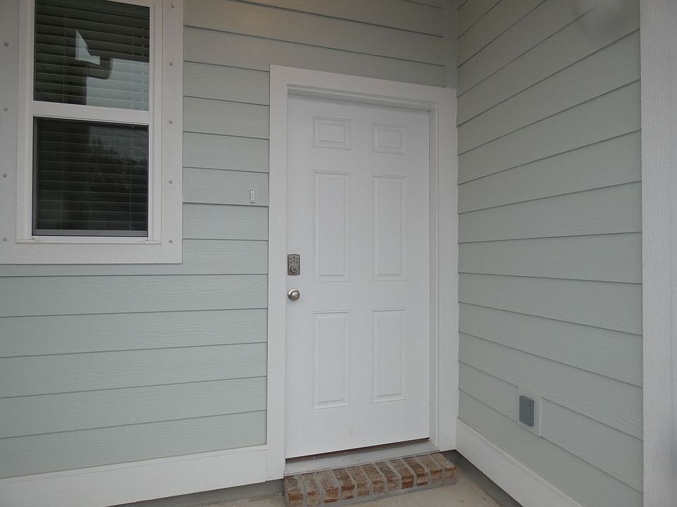 1st image of 1526 Farragut Way