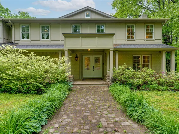 6301 Forest Park Dr, Signal Mountain, TN 37377