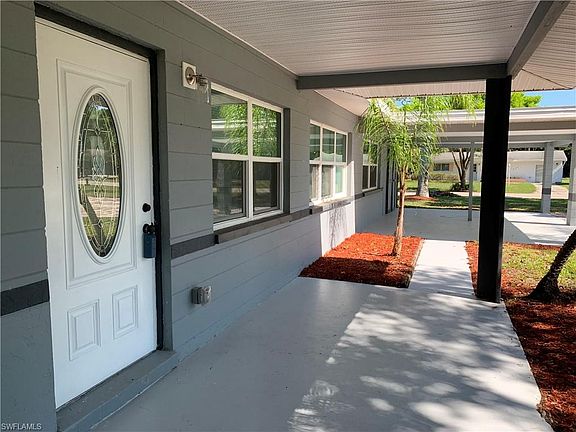 3rd image of 1412 Davis Dr