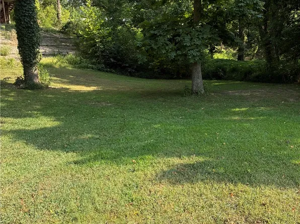 21 Burnmouth Ln, Bella Vista, AR 72715
