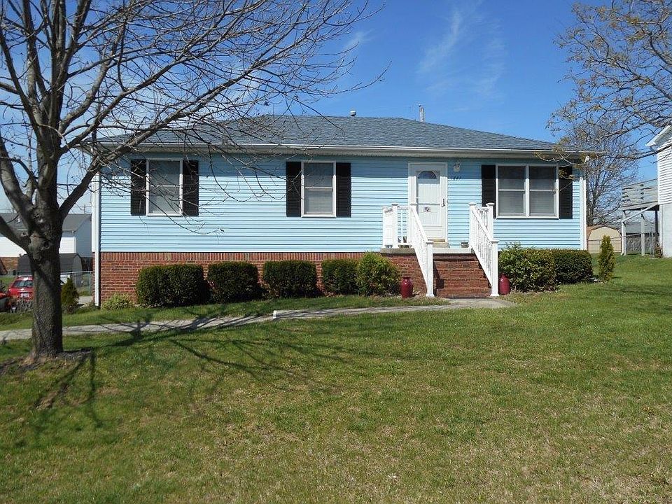 1st image of 1641 Highview Cir