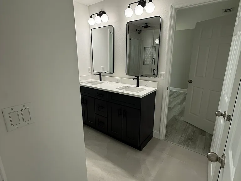 Entry to Jack and Jill Bathroom