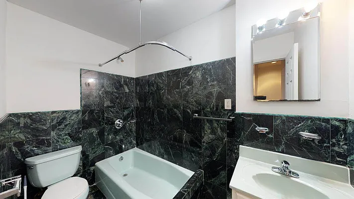 Rented by Bond New York | media 14