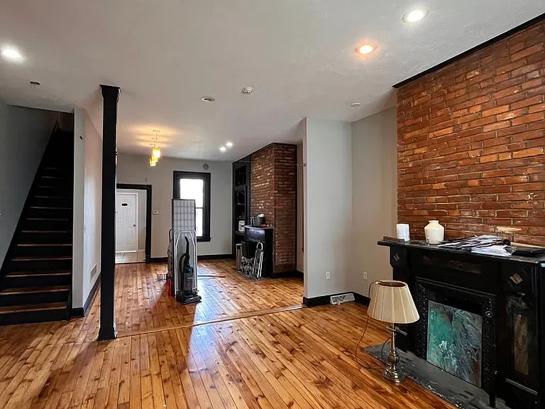 5817 Ellsworth Ave — Photo 3