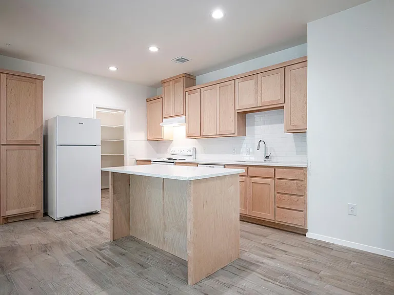 7960 Hunnicut Rd #1101 — Photo 5