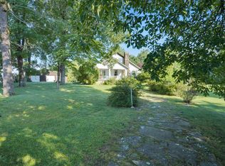 9691 Scenic Hwy, Lookout Mountain, GA 30750