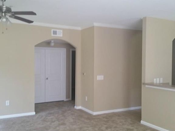 4th image of 9306 Crescent Loop Cir APT 105