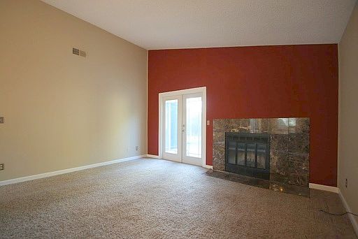 4th image of 3340 Zenobia Way