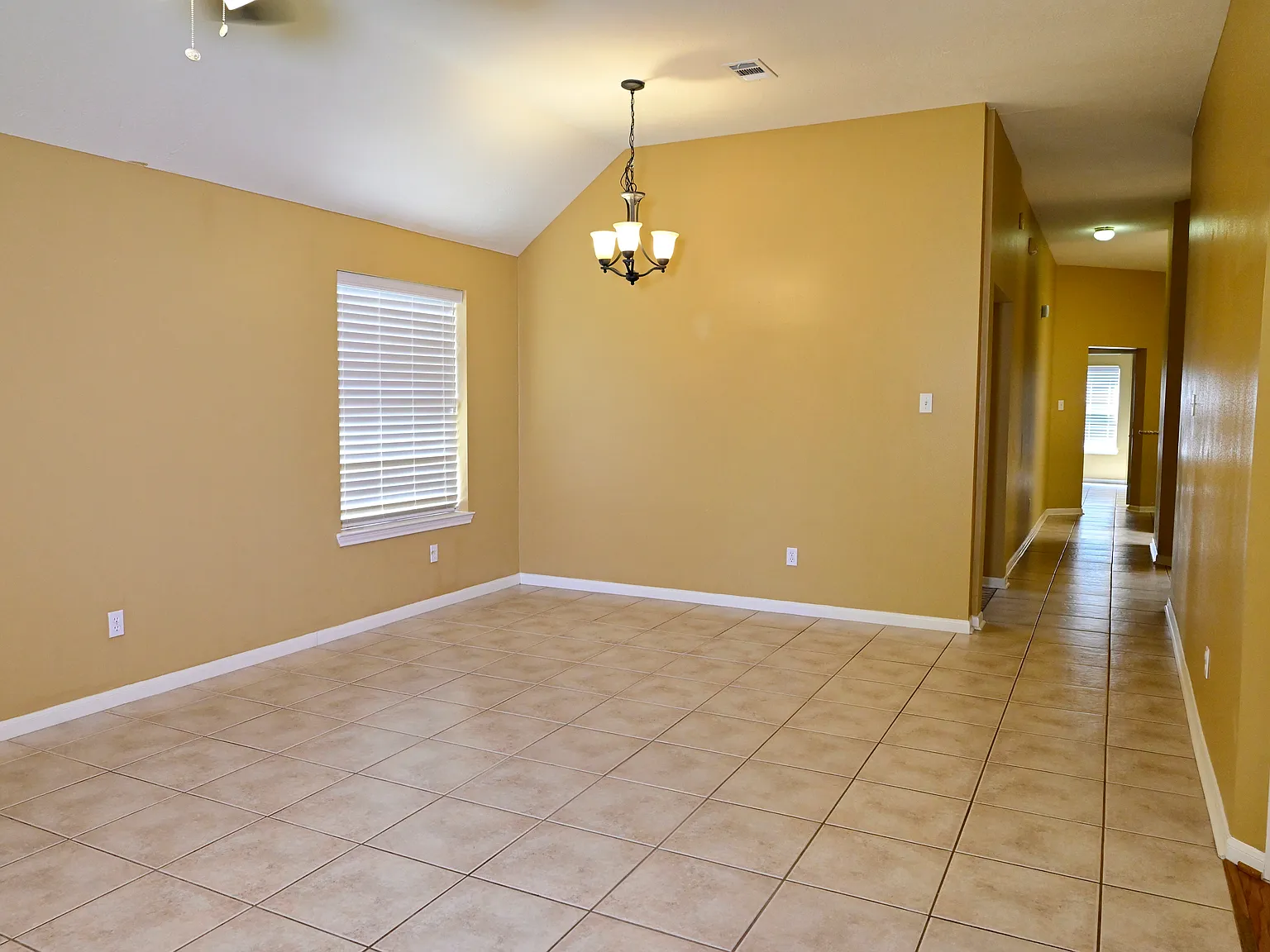 4530 Topaz Trail Dr — Photo 4