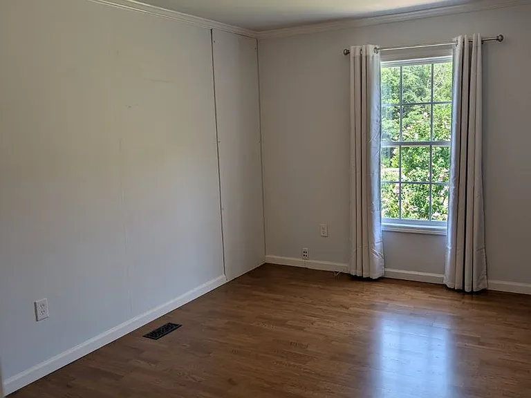 1055 Gunter Corner Rd — Photo 31