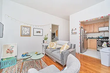 Rented by Living New York