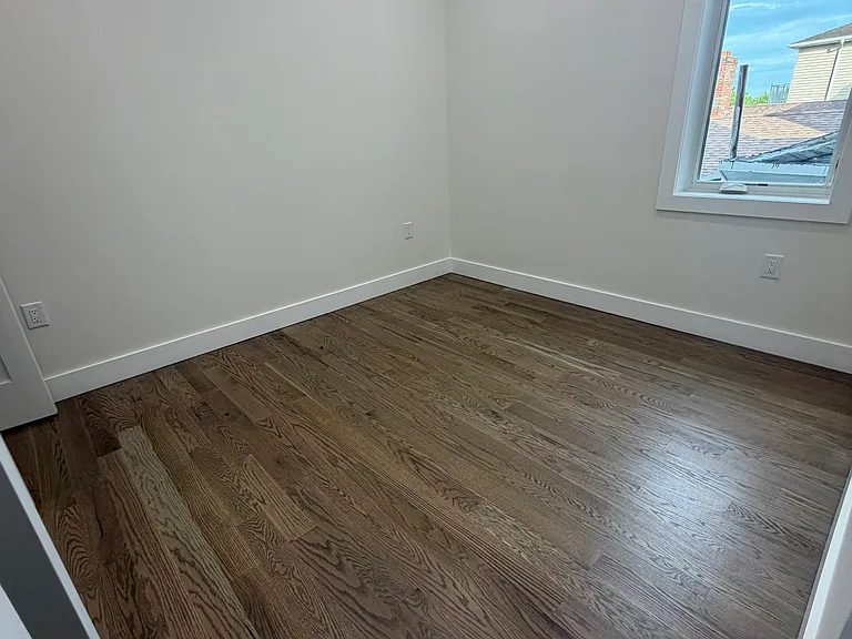 40 Lembeck Ave #204B — Photo 3