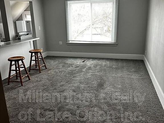 2nd image of 2305 Pine Lake Ave #3
