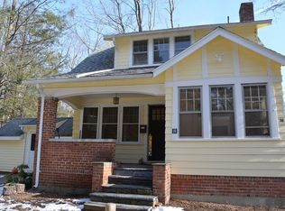 16 Eames Ave, Amherst, MA 01002