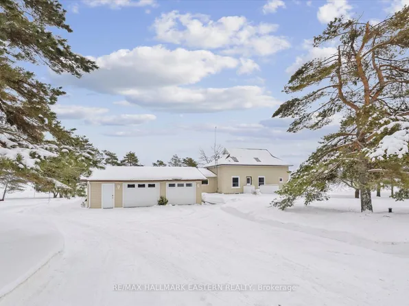 1320 Heights Rd, Kawartha Lakes, ON K9V 4R3