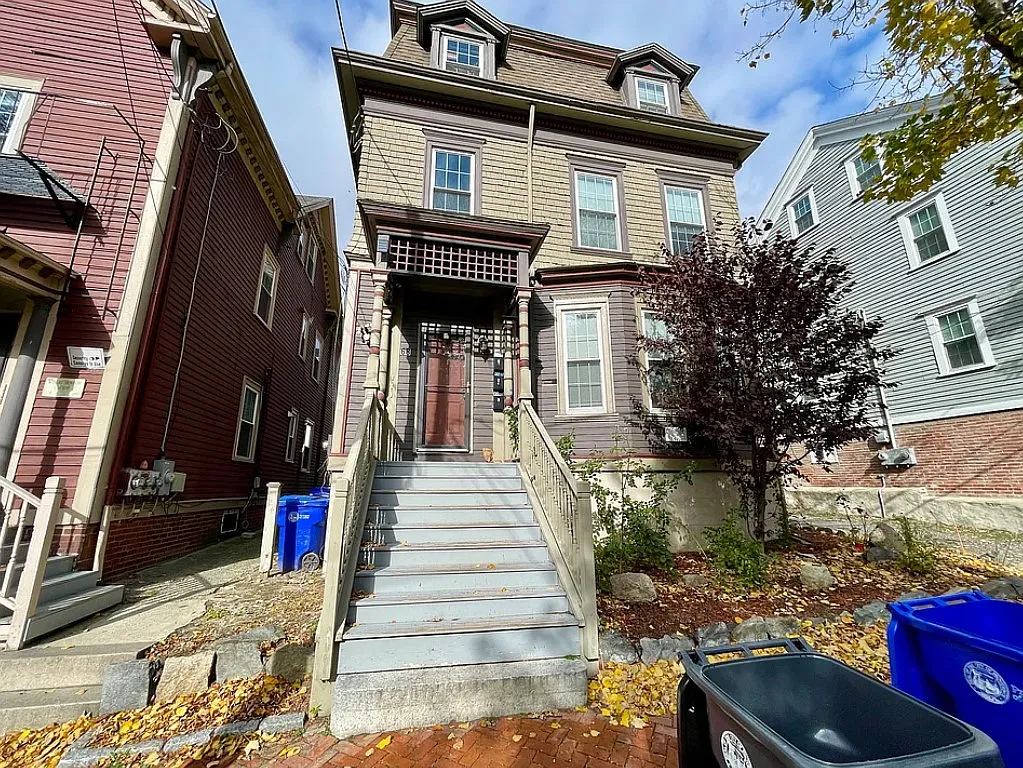 68 John St — Photo 1