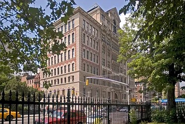 Rented by Nest Seekers International