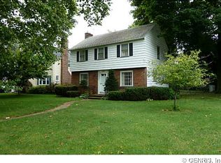 121 Belmeade Rd, Rochester, NY 14617