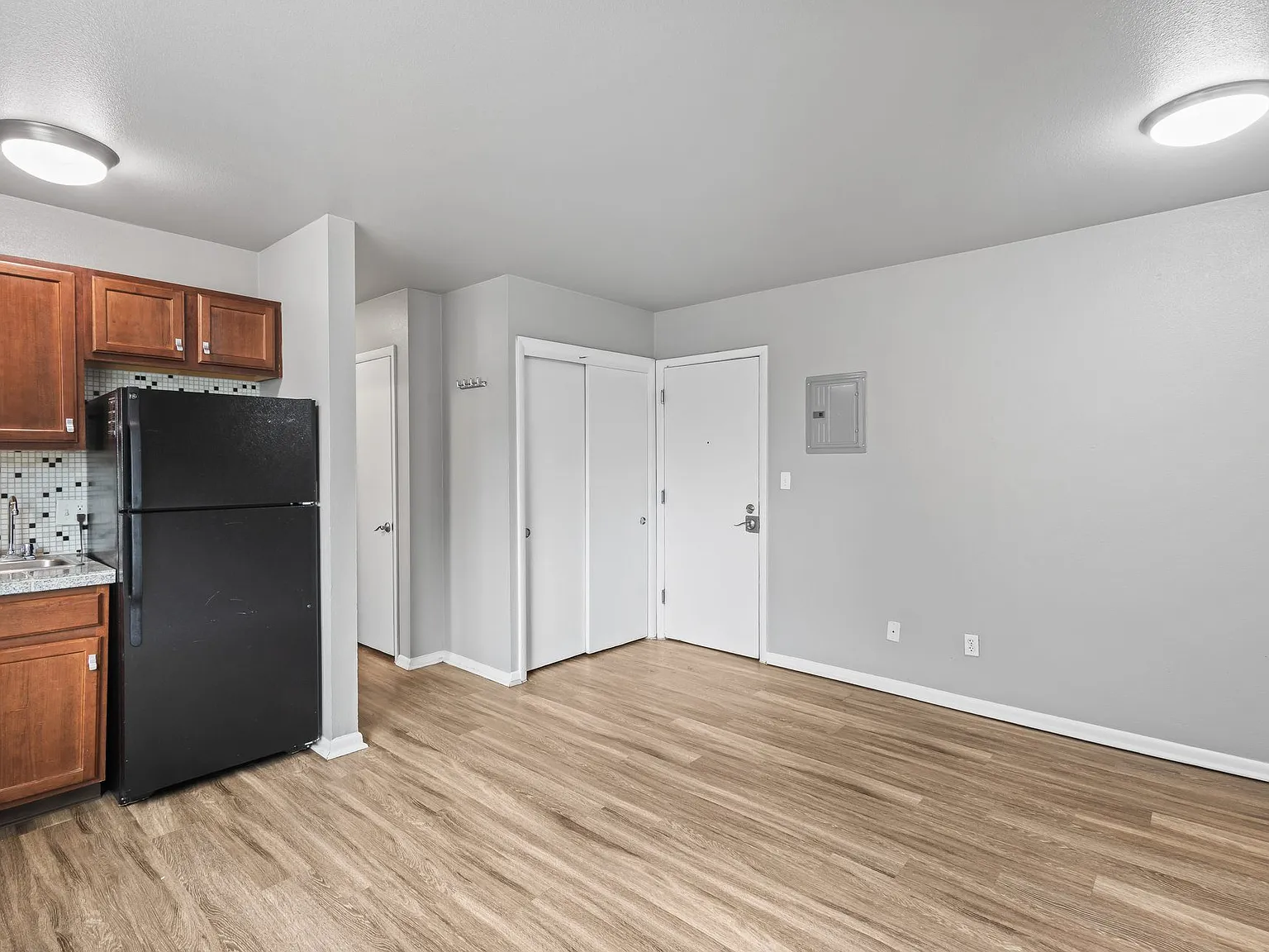 Rocket Apartments — Photo 4