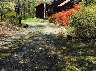 386 Pinewood Ln, High Point, NC 27262