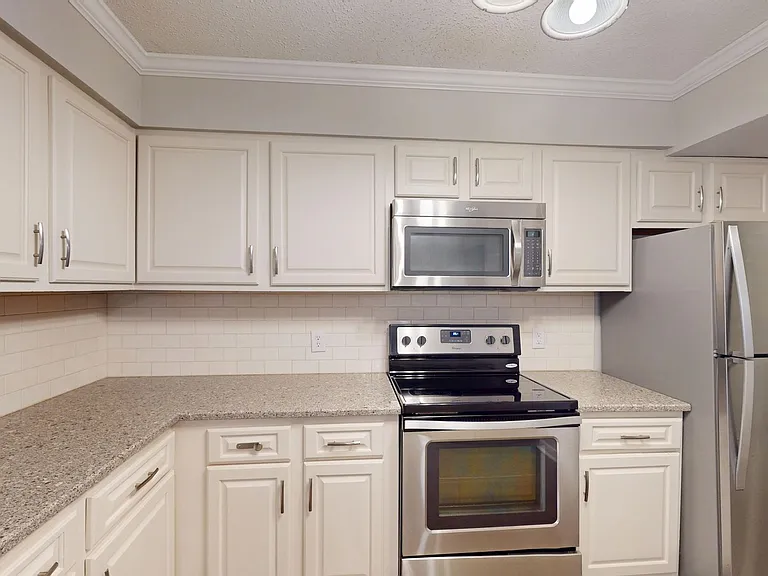 3280 Heathstead Pl — Photo 11