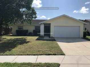 1158 Brook Dr W, Dunedin, FL 34698