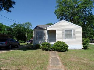 13 Grove Ln, Valley Grande, AL 36701