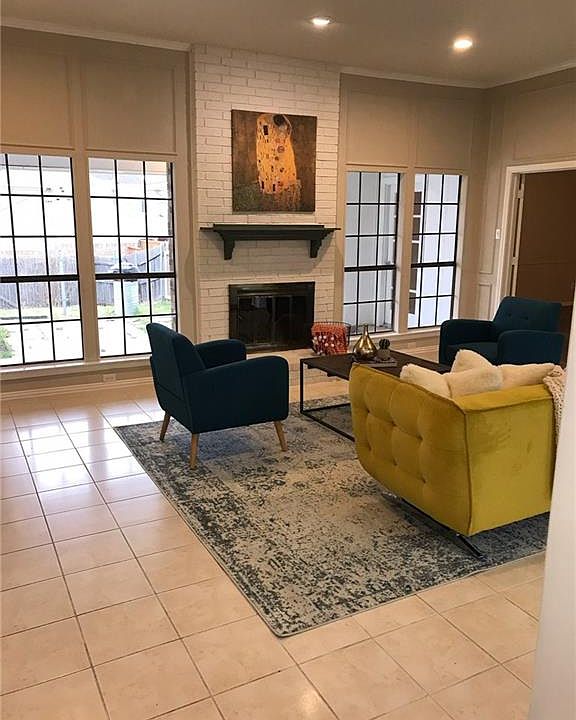 1st image of 2022 W Shore Dr
