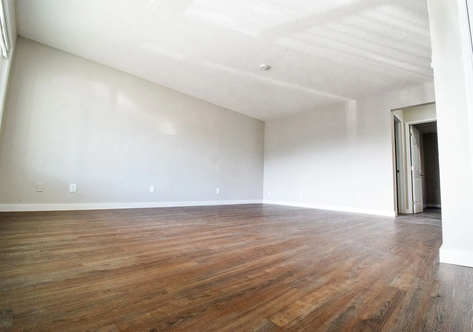 Vista Hills Apartments — Photo 3