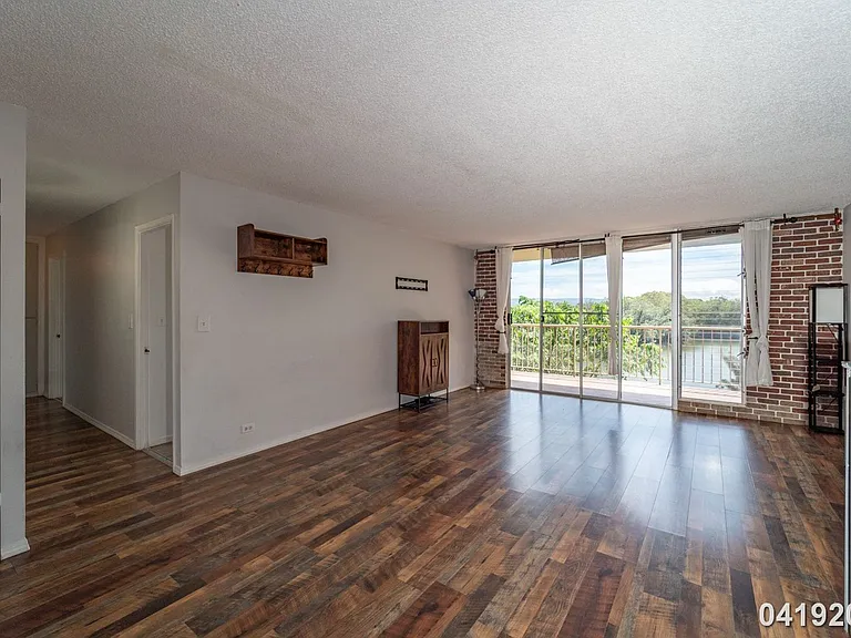1830 Wilikina Dr #705 — Photo 6