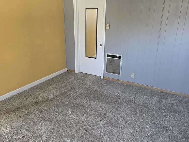 130 2nd Ave NW — Photo 12