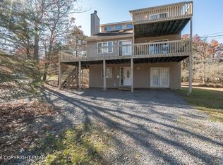 82 Lindbergh Cir, Albrightsville, PA 18210