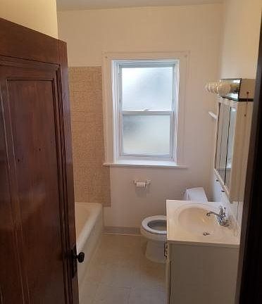 2nd image of 3743 N Lavergne Ave #1