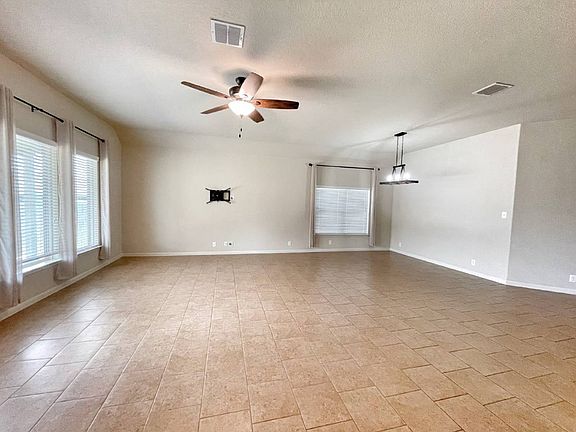2nd image of 2743 Wheatfield Way