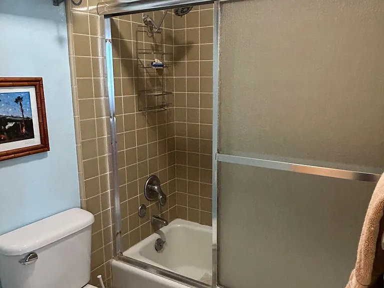 420 Monterey Ln #2A — Photo 17