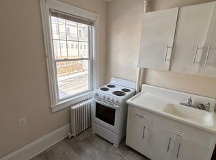 1110 Bushkill St #B, Easton, PA 18042