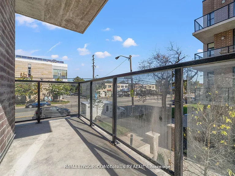 851 Sheppard Ave W #11 — Photo 18