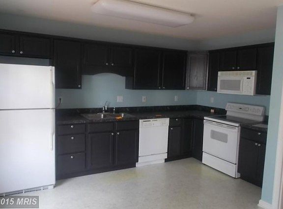 5th image of 91 Gray Inn Ct