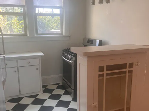 568 Lincoln Ave #2, Saint Paul, MN 55102