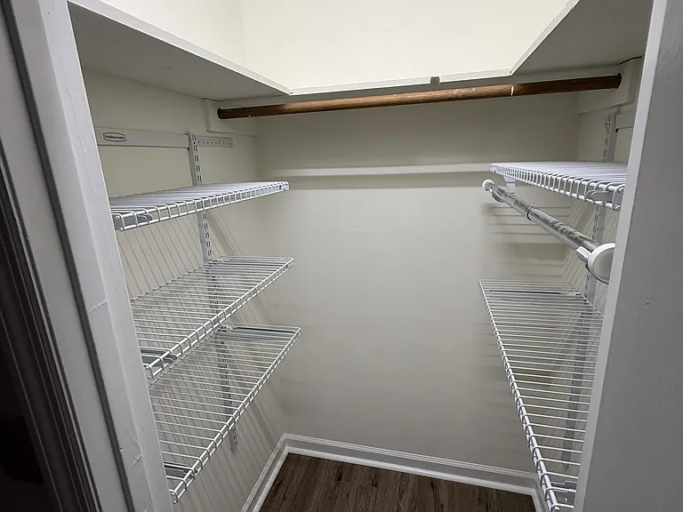 8611 Leatherwood Trl — Photo 21