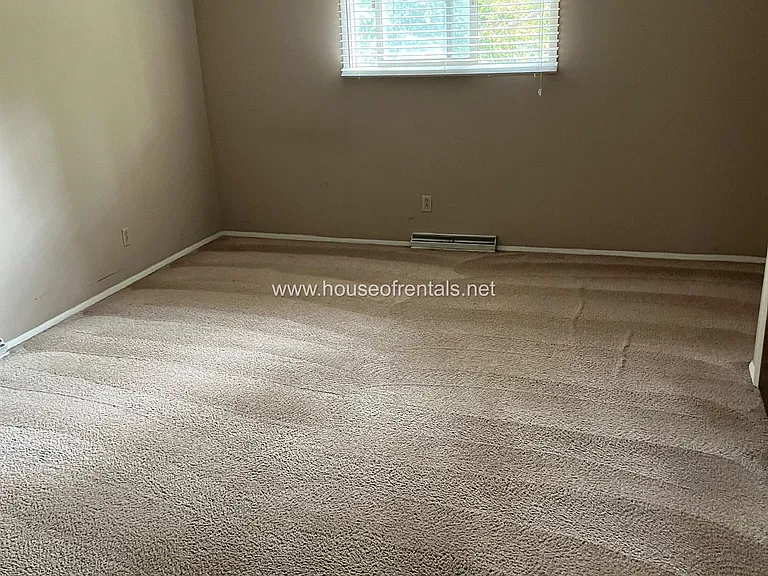 5 Razer St — Photo 6