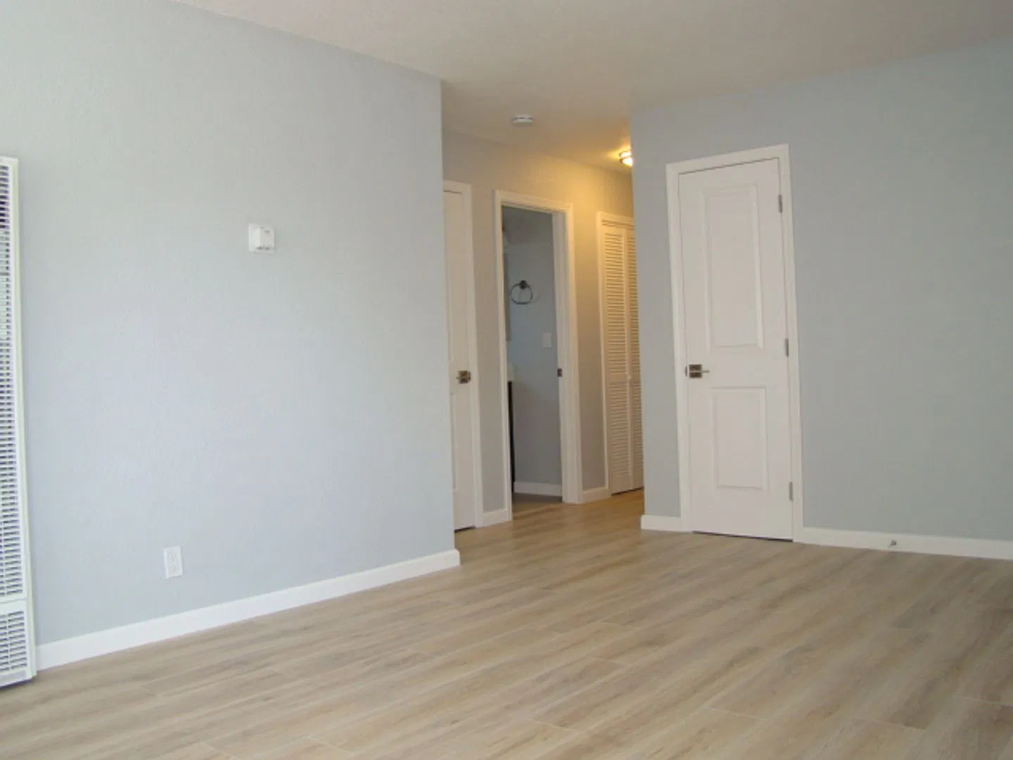 665 Johanna Avenue — Photo 2
