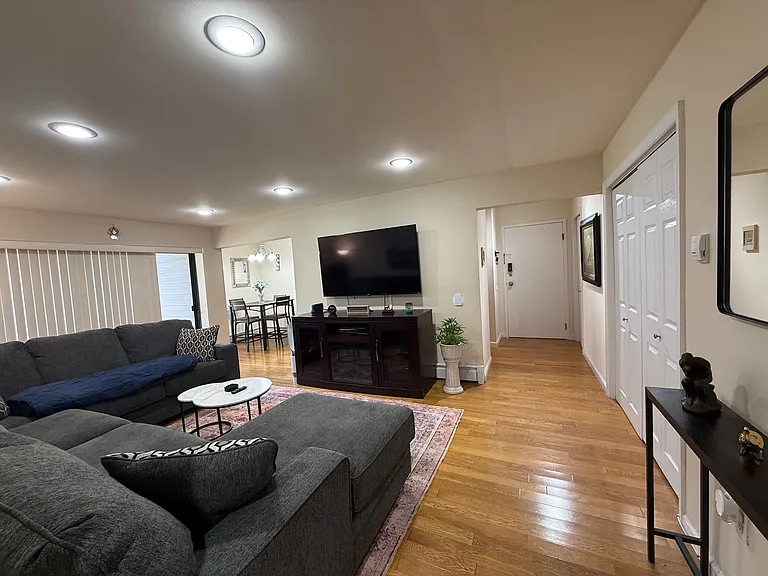 8 River Rd #8D — Photo 7
