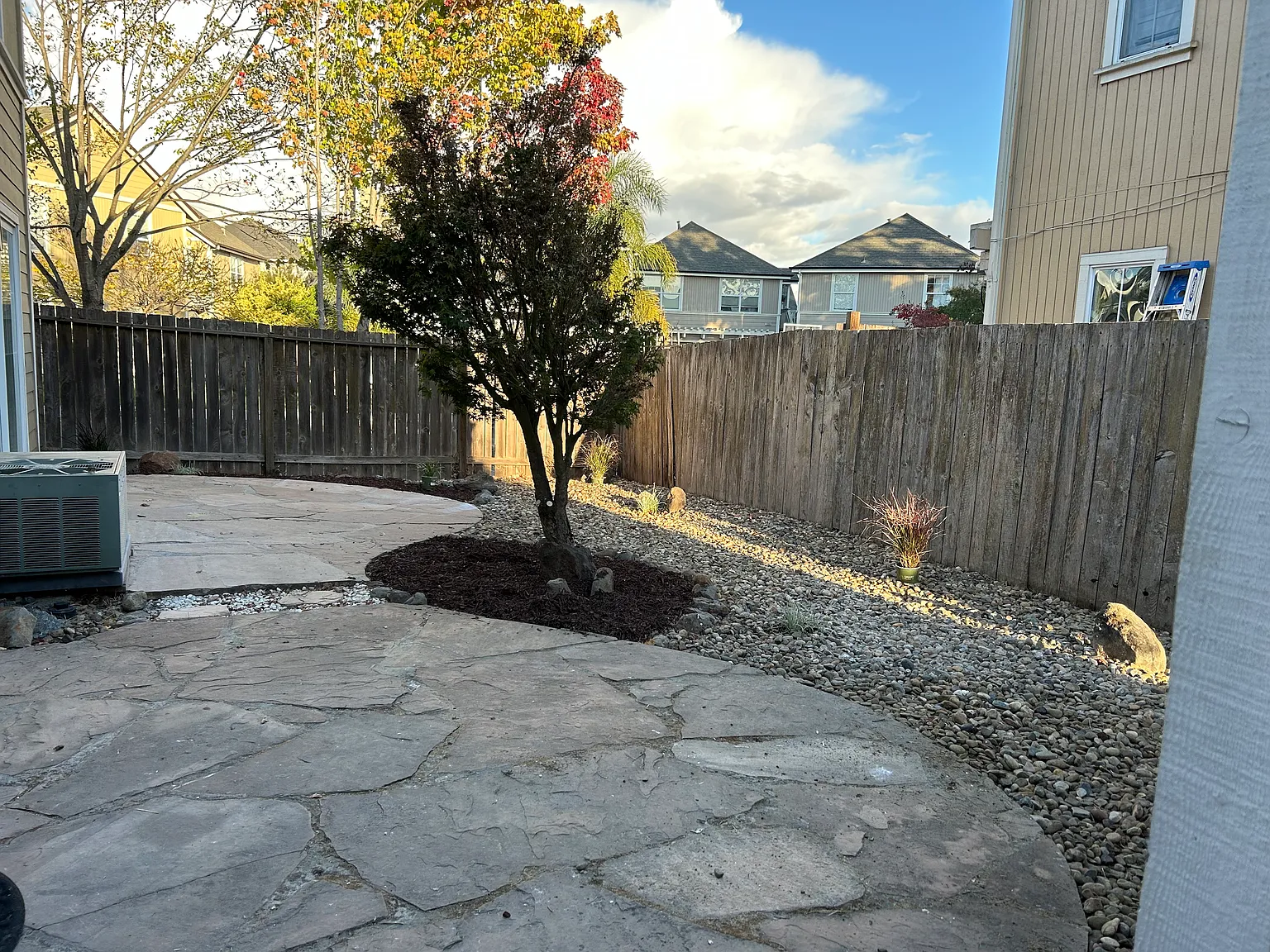 4 bed, 2.5 bath, 1614 sqft, $3,475 — Photo 3