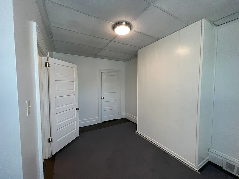 120 1st St #2 — Photo 9