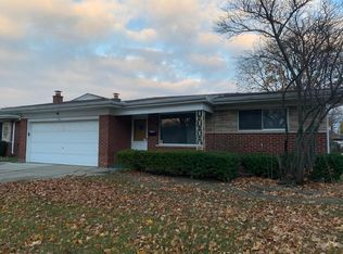 25504 Billette Dr, Warren, MI 48091